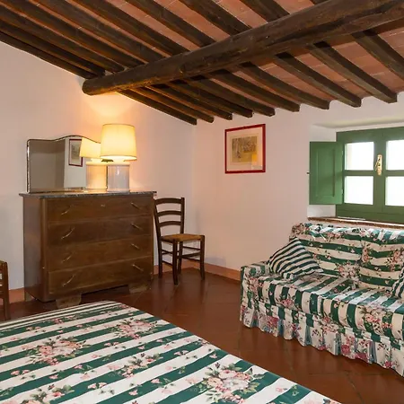Glicine Della Vivaldina, Apartment *